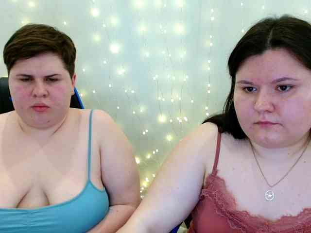 BeckyAndEllen webcam