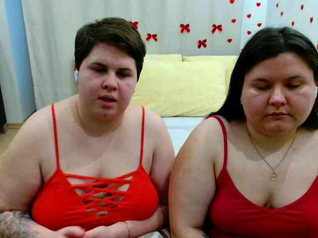 BeckyAndEllen webcam
