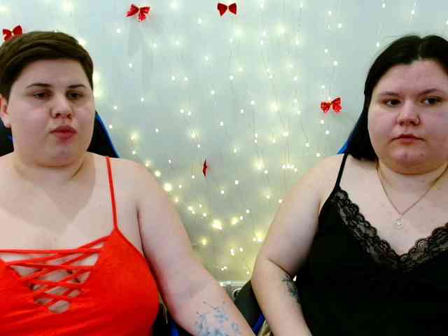 BeckyAndEllen webcam