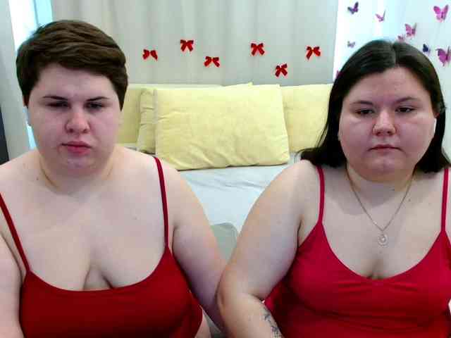 BeckyAndEllen webcam