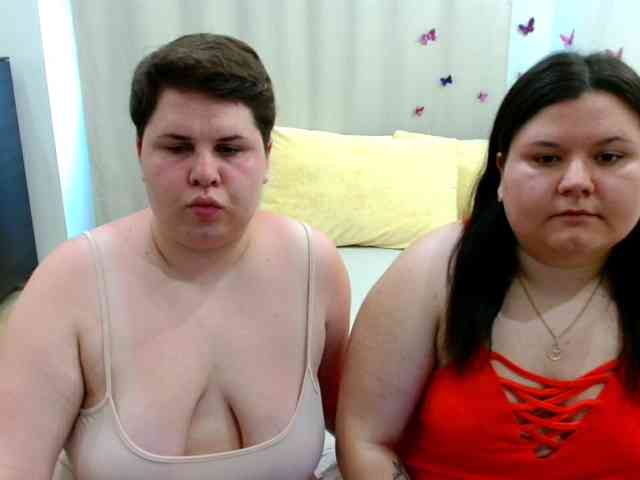 BeckyAndEllen webcam