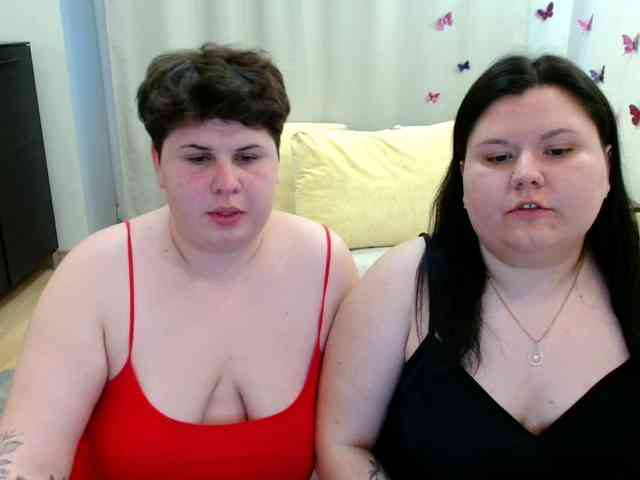 BeckyAndEllen webcam