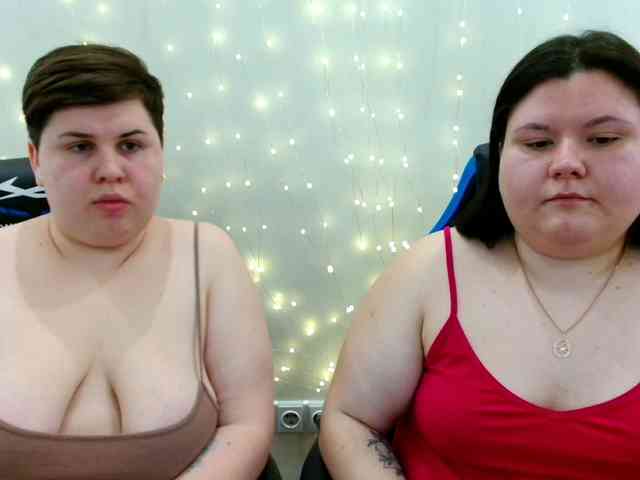 BeckyAndEllen webcam