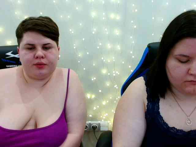 BeckyAndEllen webcam