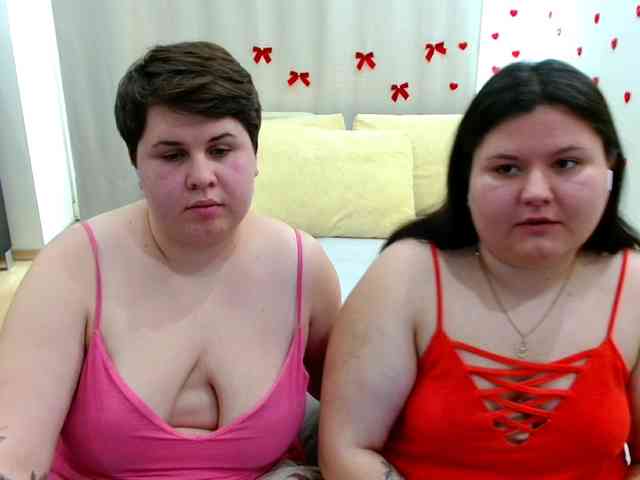 BeckyAndEllen webcam