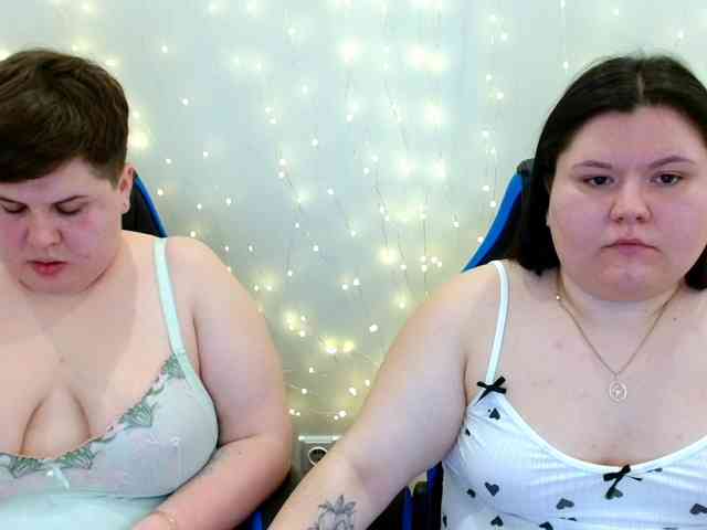 BeckyAndEllen webcam
