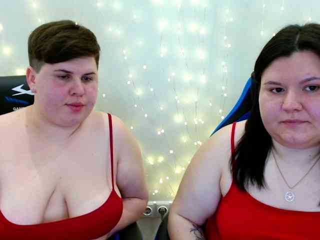 BeckyAndEllen webcam