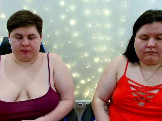 BeckyAndEllen webcam