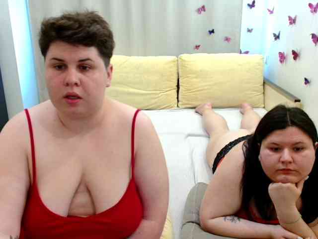 BeckyAndEllen webcam