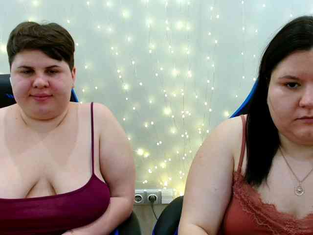 BeckyAndEllen webcam
