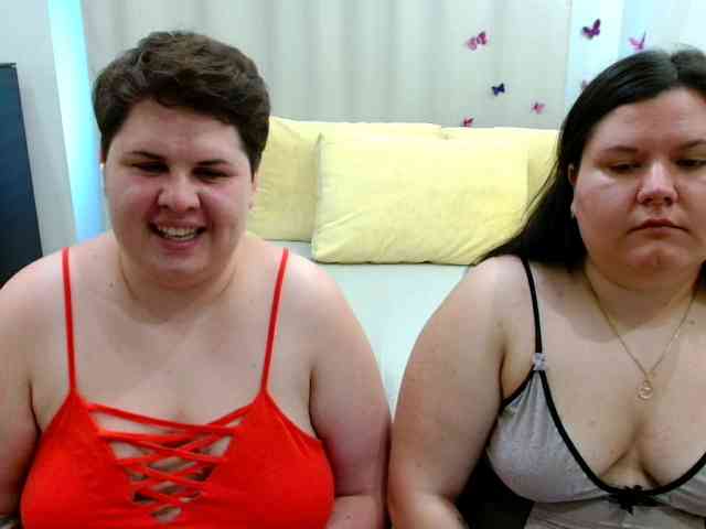 BeckyAndEllen webcam