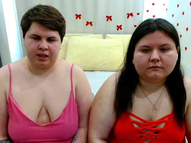 BeckyAndEllen webcam