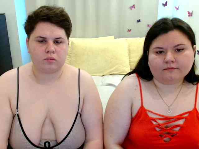BeckyAndEllen webcam