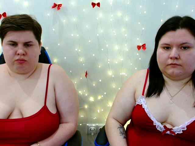 BeckyAndEllen webcam
