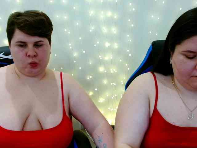 BeckyAndEllen webcam