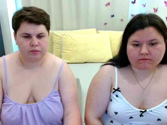BeckyAndEllen webcam