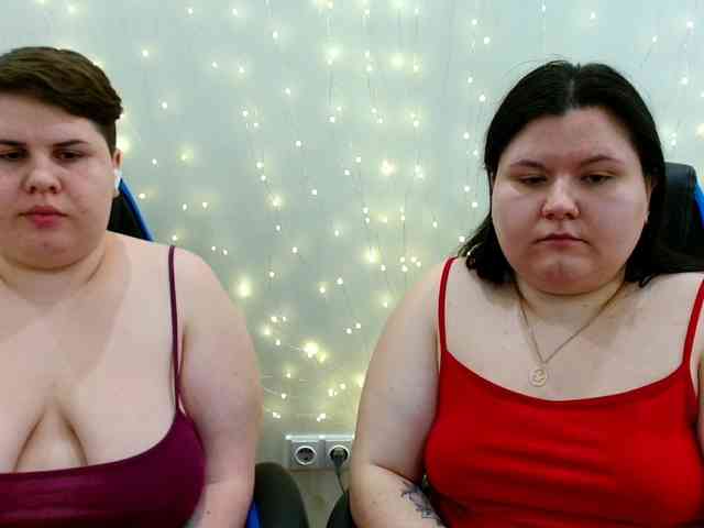 BeckyAndEllen webcam