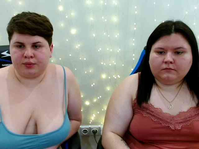 BeckyAndEllen webcam
