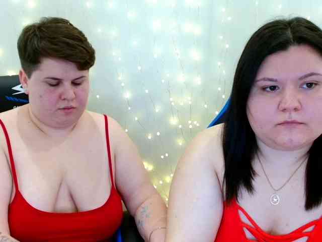 BeckyAndEllen webcam