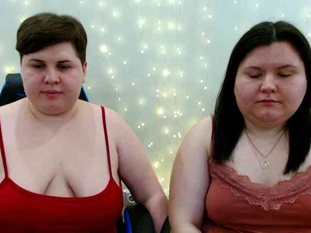 BeckyAndEllen webcam