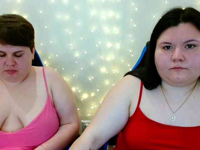 BeckyAndEllen webcam