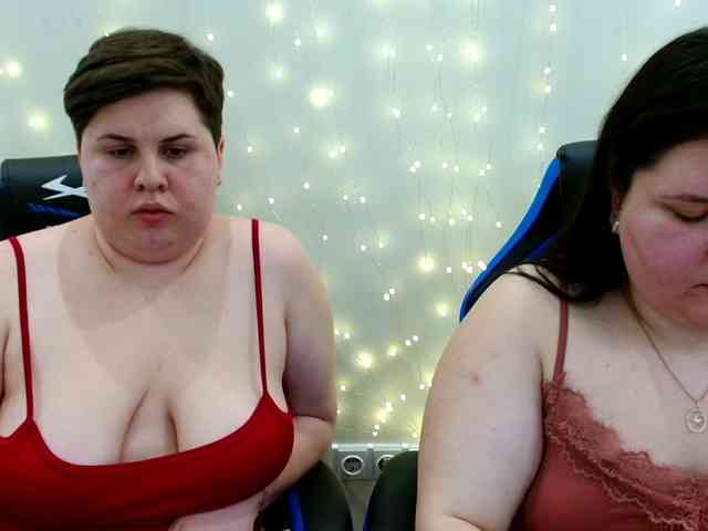 BeckyAndEllen webcam