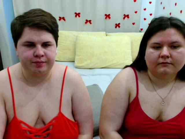 BeckyAndEllen webcam
