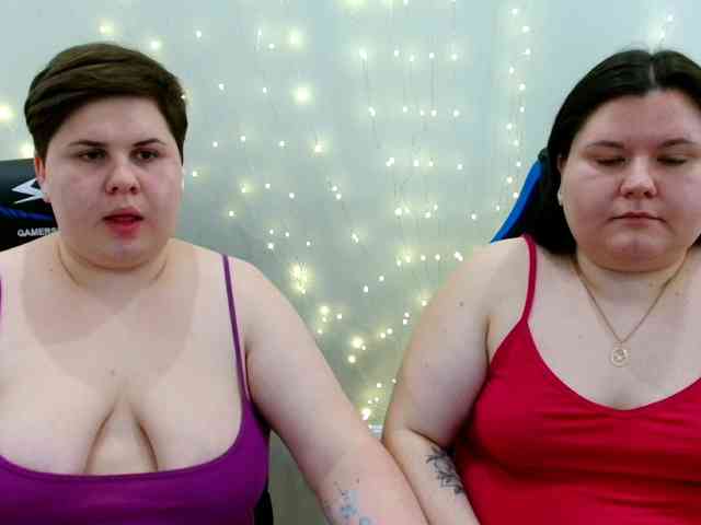 BeckyAndEllen webcam