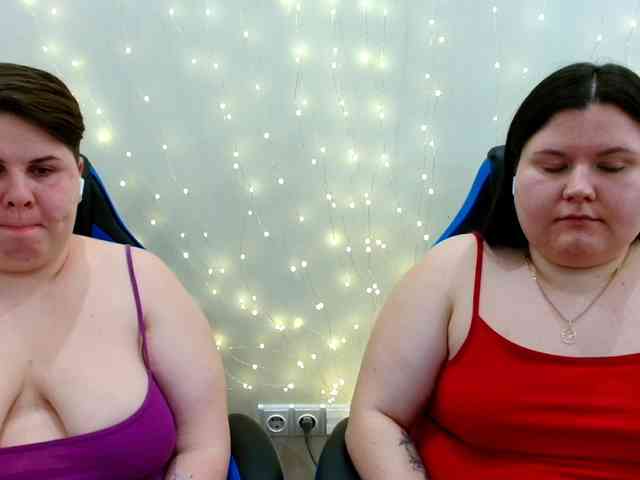 BeckyAndEllen webcam