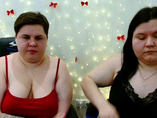 BeckyAndEllen webcam