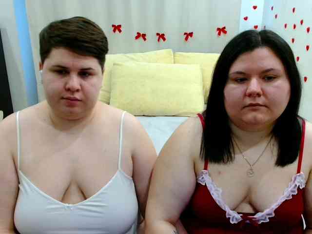 BeckyAndEllen webcam