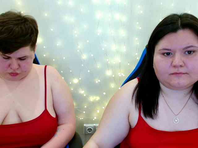 BeckyAndEllen webcam