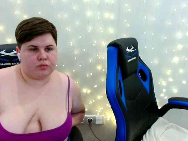 BeckyAndEllen webcam