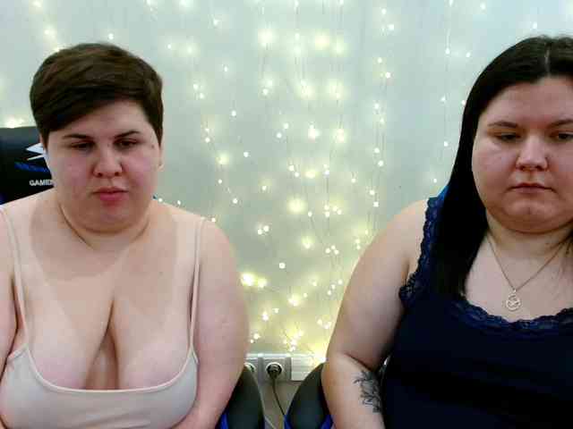 BeckyAndEllen webcam