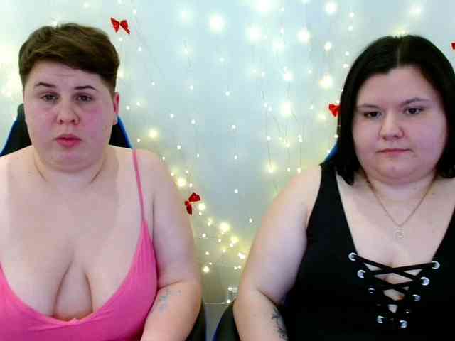 BeckyAndEllen webcam