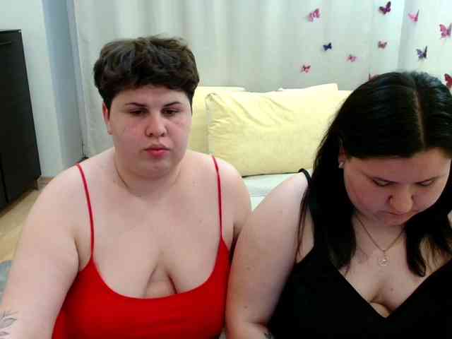 BeckyAndEllen webcam