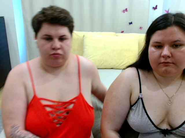 BeckyAndEllen webcam