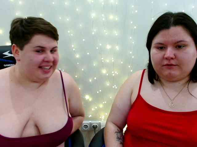 BeckyAndEllen webcam