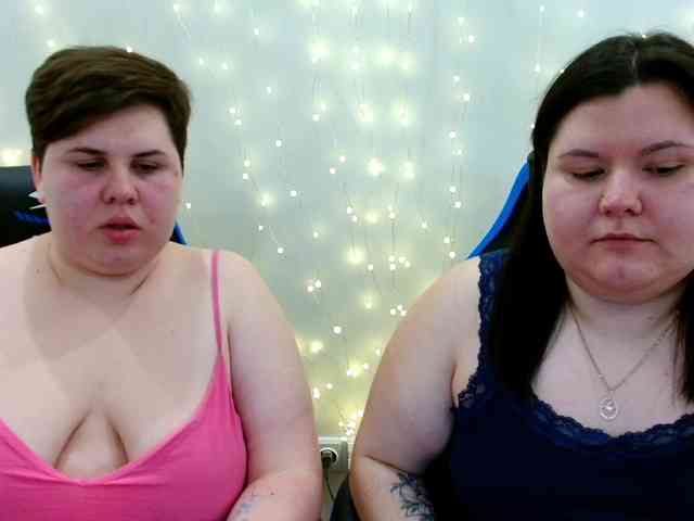 BeckyAndEllen webcam