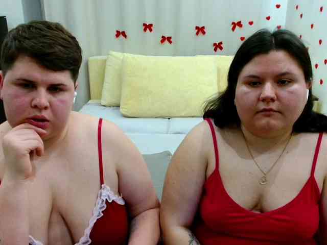 BeckyAndEllen webcam