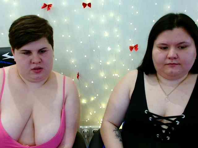 BeckyAndEllen webcam