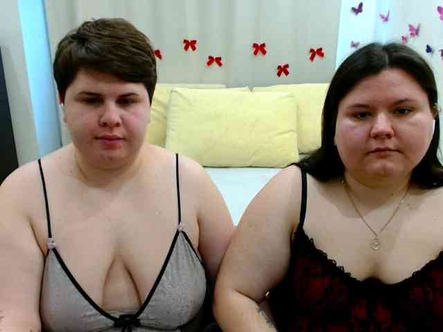 BeckyAndEllen webcam