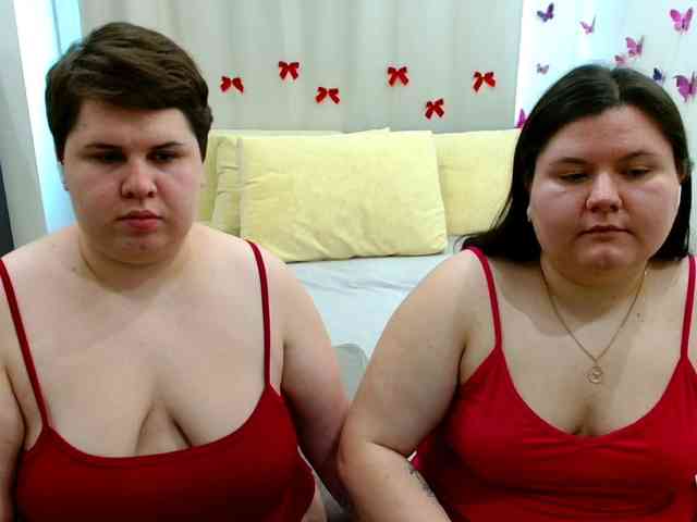 BeckyAndEllen webcam