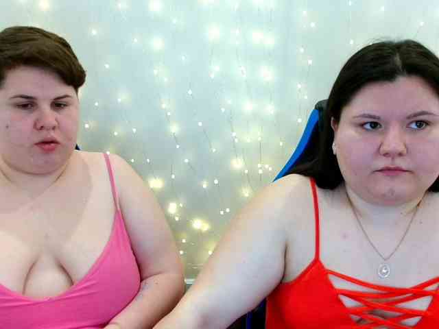 BeckyAndEllen webcam