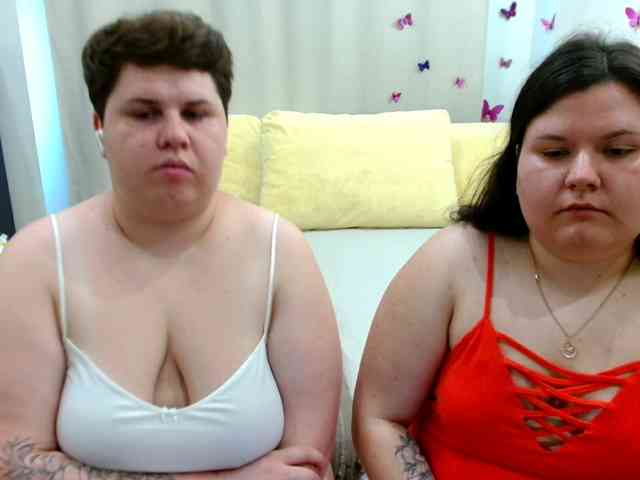 BeckyAndEllen webcam