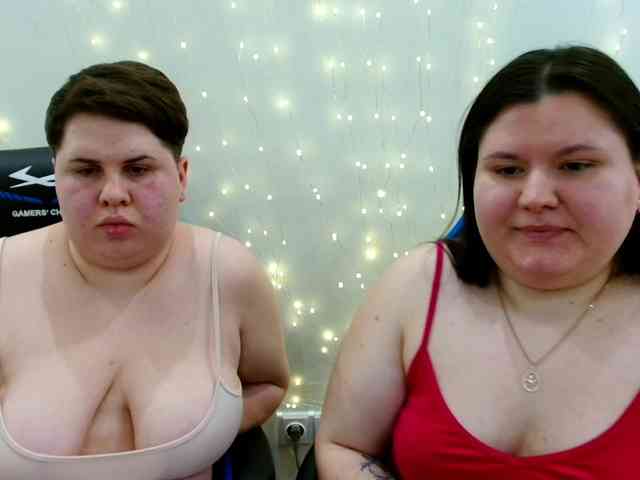 BeckyAndEllen webcam