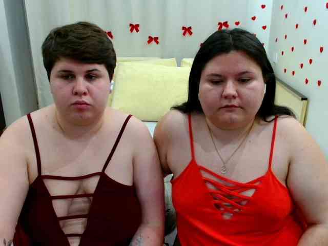 BeckyAndEllen webcam