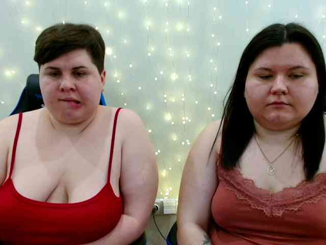 BeckyAndEllen webcam