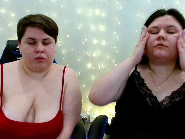 BeckyAndEllen webcam