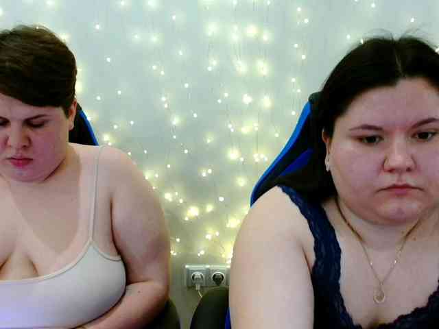 BeckyAndEllen webcam